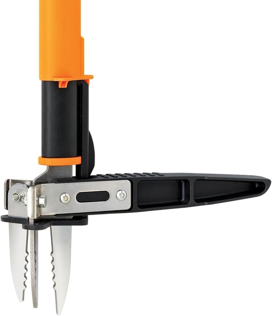 Fiskars 4-Claw Stand Up Weed Puller Tool, Gardening Hand Weeding Tool with 39 Long Ergonomic Handle with Easy-Eject Mechanism