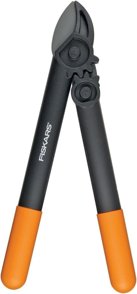 Fiskars 15 PowerGear Loppers - Sharp Steel Blade Bush and Tree Trimmer - Cuts up to 1.5 Diameter Branches - Rust Resistant and Lightweight Pruner - Yard Tools for Gardening